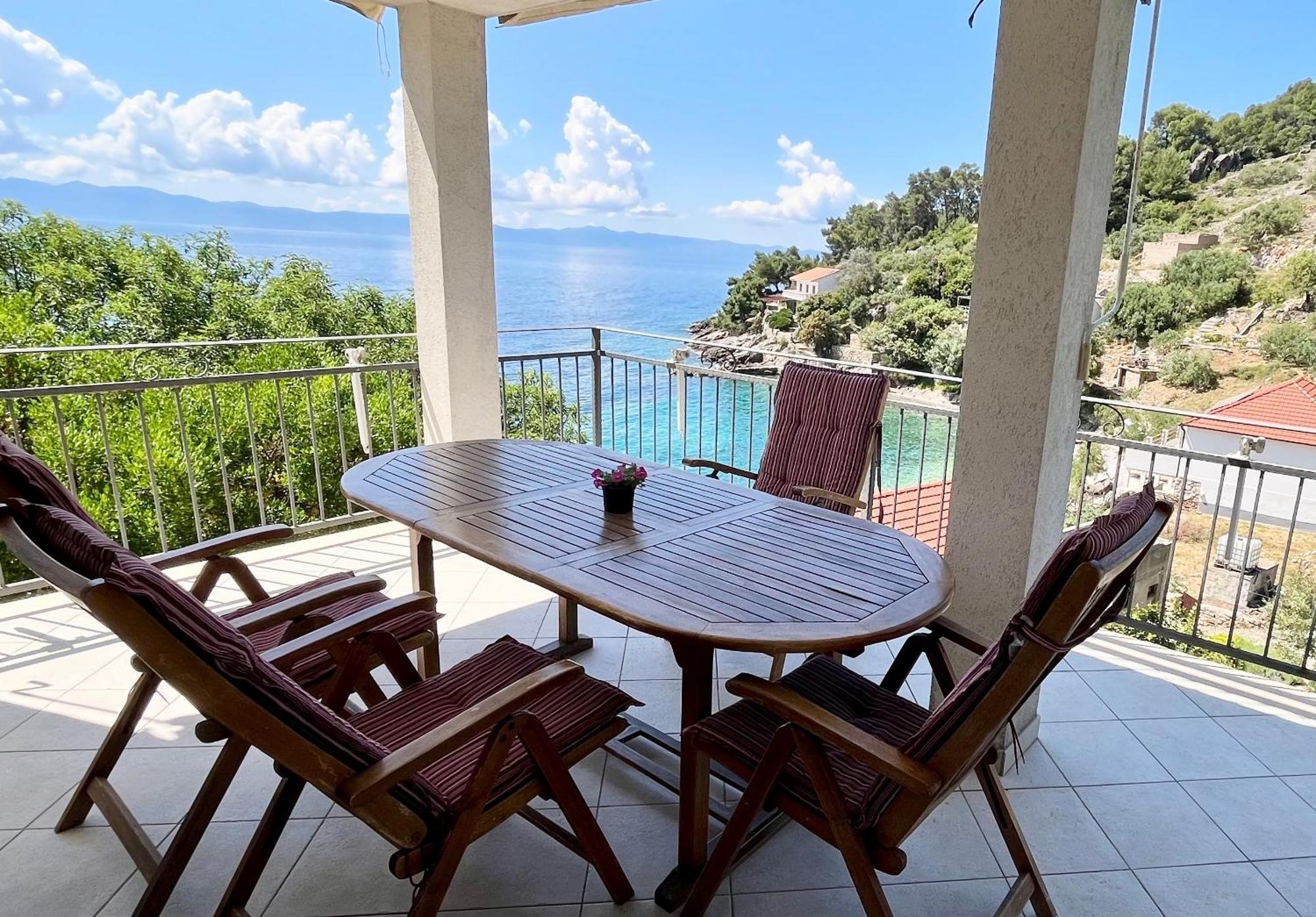 Paradise Apartments - Robinson Getaway Gdinj Экстерьер фото