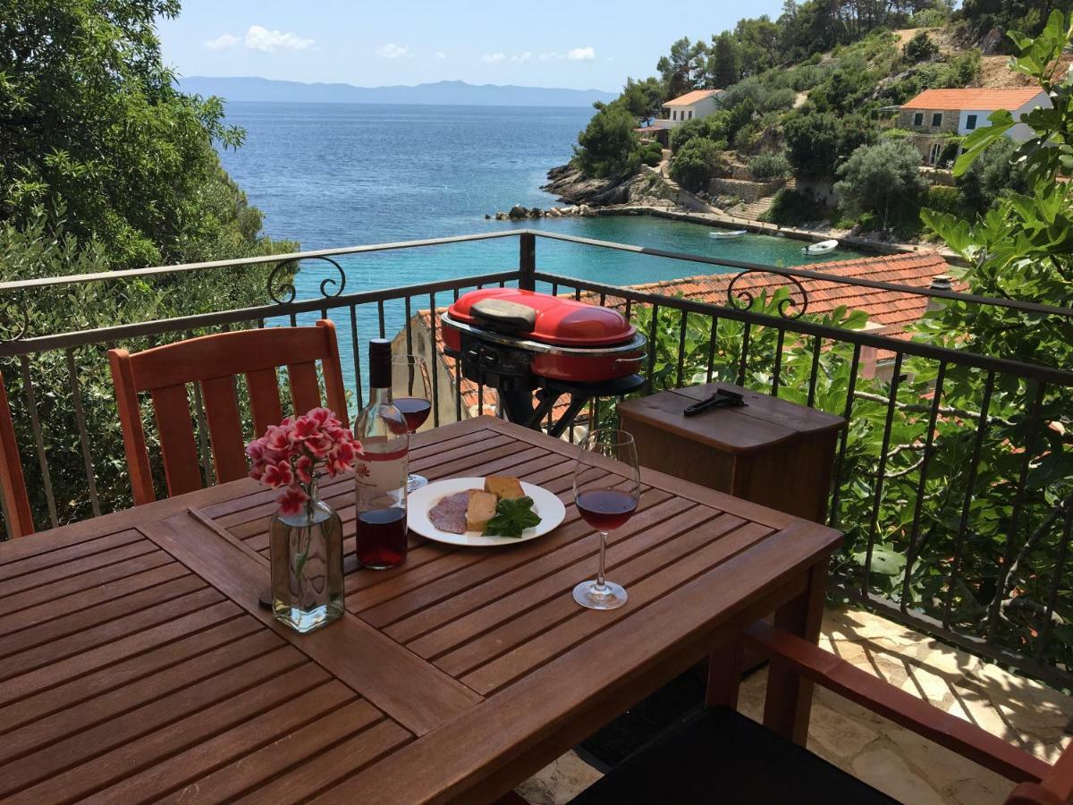 Paradise Apartments - Robinson Getaway Gdinj Экстерьер фото